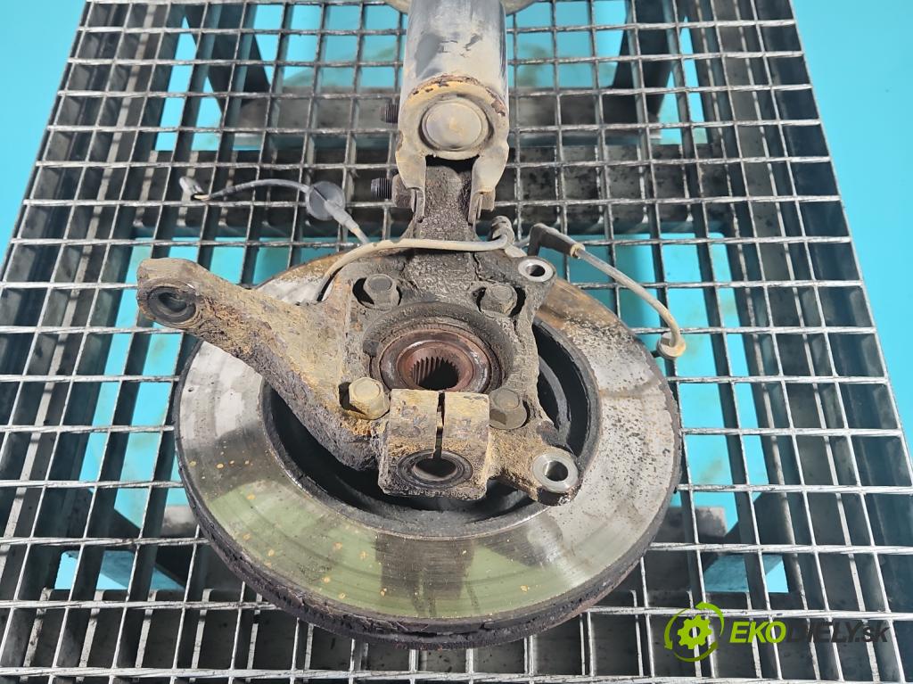 Mitsubishi Grandis 2.4 16V 165 hp automatic 121 kW 2378 cm3 5- náboj pravé  (Náboje)