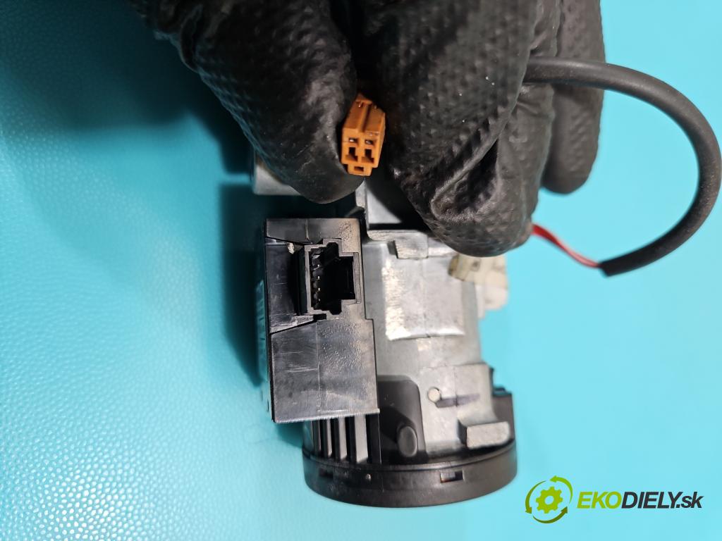 Nissan Note II 2012-2016 1.2 16V 80 HP manual 59 kW 1198 cm3 5- riadiaca jednotka motora NEC000-818
