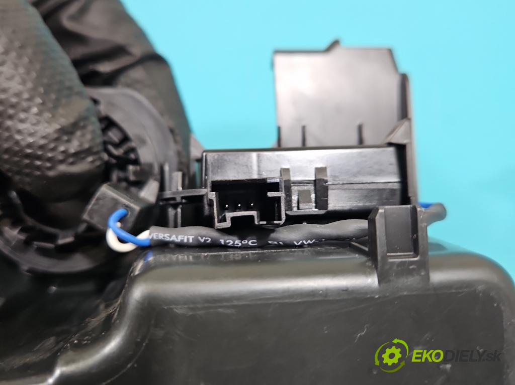 Opel Insignia B 2017-2022 2.0 cdti 174 HP automatic 128 kW 1995 cm3 5- Rukojeť: na nápoje: 39177777 (Držiak (úchyt) na nápoje)