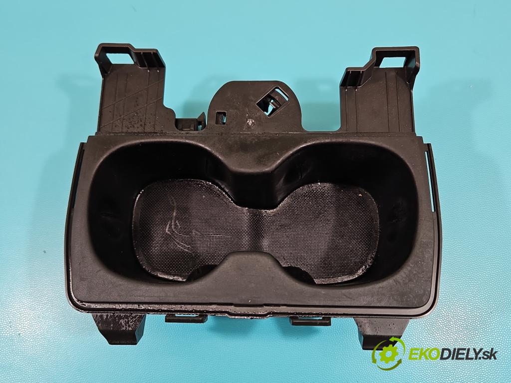 Opel Insignia B 2017-2022 2.0 cdti 174 HP automatic 128 kW 1995 cm3 5- Rukojeť: na nápoje: 39177777 (Držiak (úchyt) na nápoje)