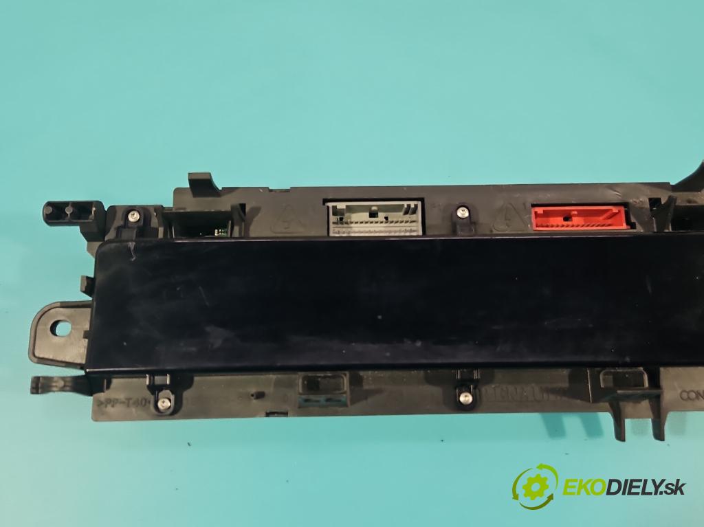 Renault Scenic II 2003-2009 1.6 16V 113 HP manual 83 kW 1598 cm3 5- prístrojovka/ budíky P8200365607E (Prístrojová doska)