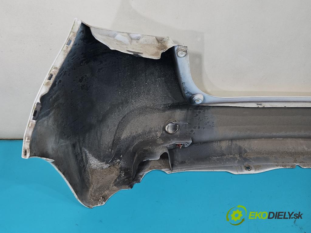 Honda Jazz III 2008-2014 1.3 16V 88 hp automatic 65 kW 1339 cm3 5- nárazník zadní (Klika dveří ostatní)