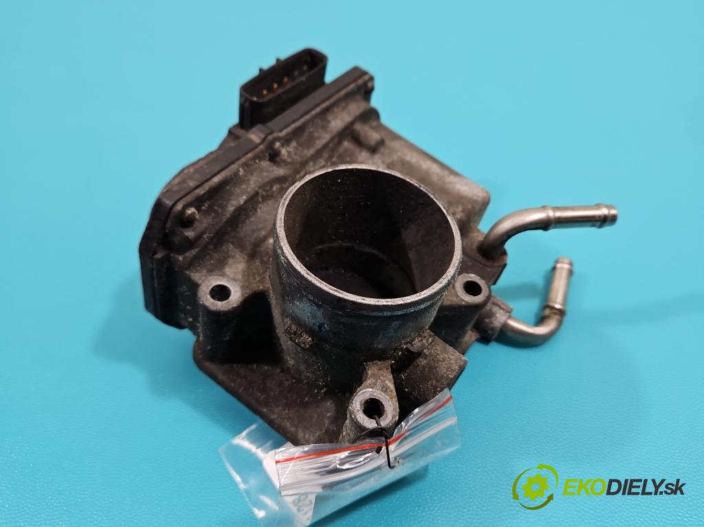 Toyota Corolla Verso II 2004-2009 1.6 vvti 110 HP manual 81 kW 1598 cm3 5- klapka 22030-0D020 (Škrtiaca klapka)