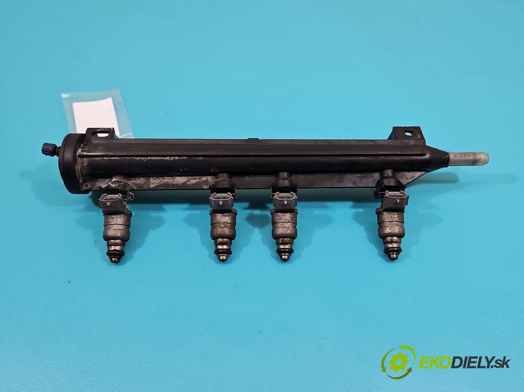 Vw Golf V 2003-2009 1.6 SR 102 HP manual 75 kW 1595 cm3 5- vstrek 06A906031BT (Vstrekovač paliva)