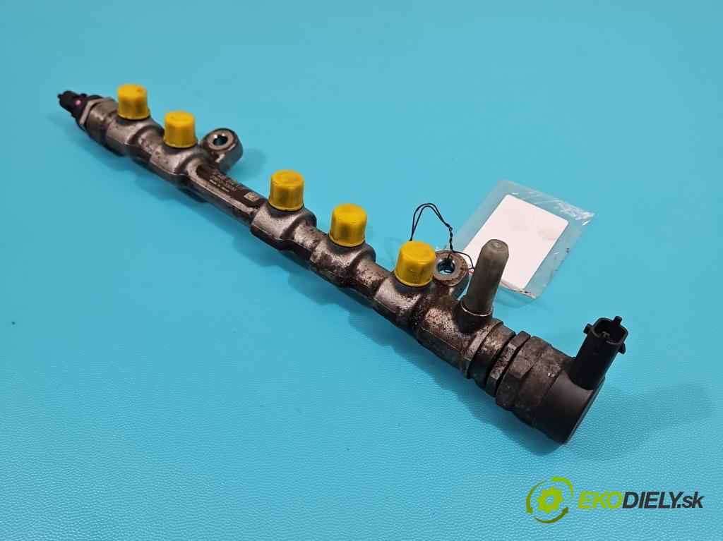 Toyota Yaris III 2011-2020 1.4 D4D 90 HP manual 66 kW 1364 cm3 5- lišta vstrekovacia 0445214177 (Vstrekovacia lišta)