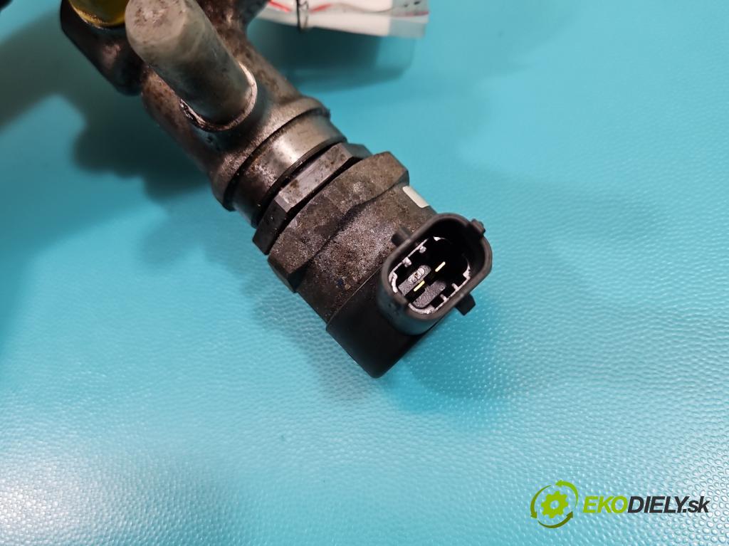 Toyota Yaris III 2011-2020 1.4 D4D 90 HP manual 66 kW 1364 cm3 5- lišta vstrekovacia 0445214177 (Vstrekovacia lišta)