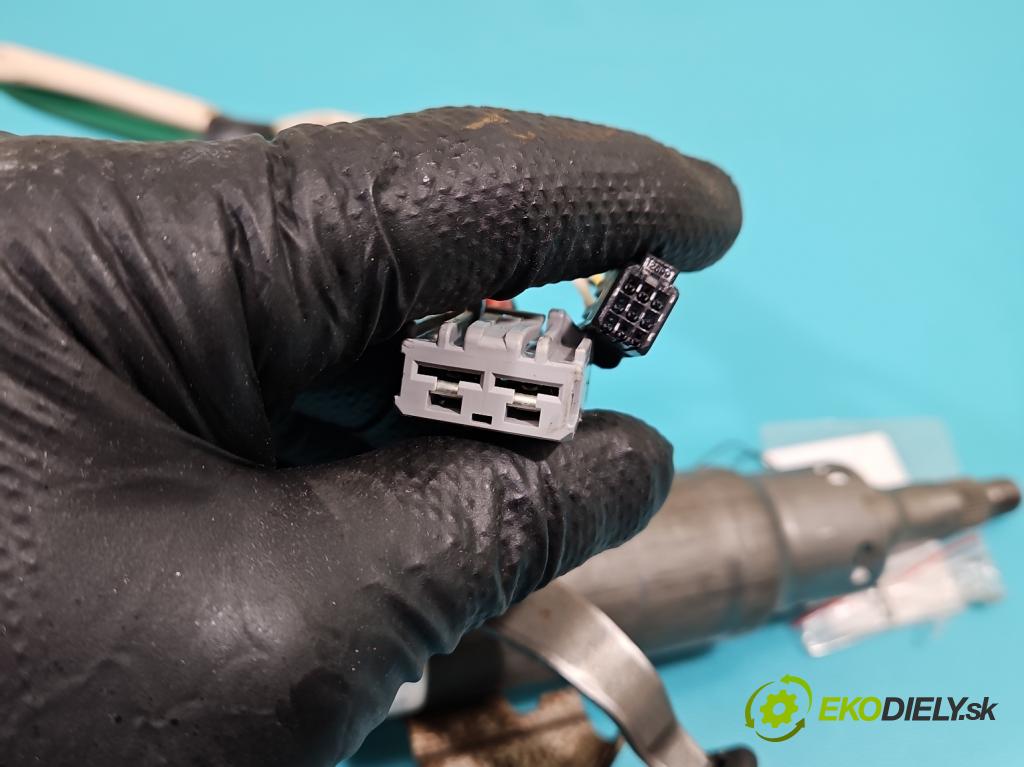 Toyota Yaris III 2011-2020 1.4 D4D 90 HP manual 66 kW 1364 cm3 5- čerpadlo posilovač 160800-0683 (Servočerpadlo, pumpa riadenia)