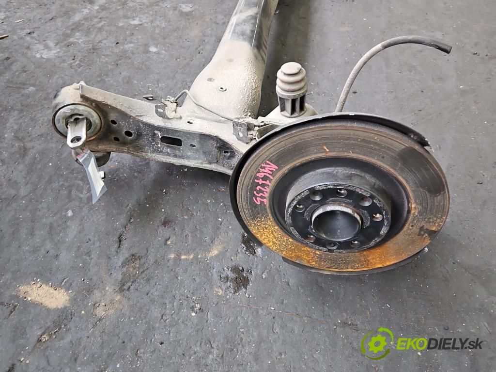 Citroen C4 Grand Picasso II 2013-2022 2.0 hdi 150 hp automatic 110 kW 1997 cm3 5- zadní výztuha  (Výztuhy zadní)