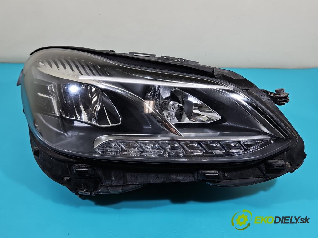Mercedes E W212 2009-2016 2,2.0 cdi (651924) 136hp automatic 100 kW 2143 cm3 5- světlo pravý A2128201839 (Pravé)
