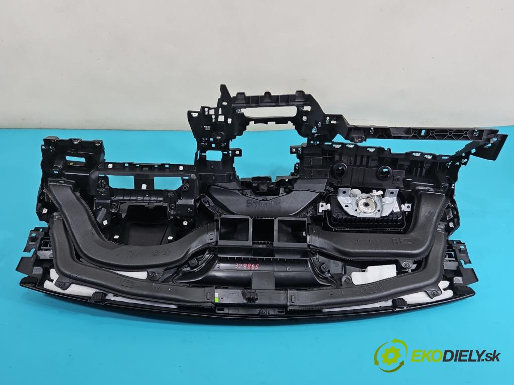 Renault Clio V 2019- 1.3 Tce 131 hp automatic 96 kW 1332 cm3 5- kokpit,přistrojova deska 681009207R