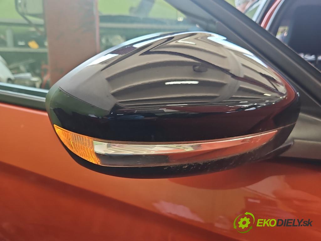 Opel Corsa F 2019- 1.2 12V 75 hp manual 55 kW 1199 cm3 5- zpětné zrcátko pravé  (Klika dveří ostatní)