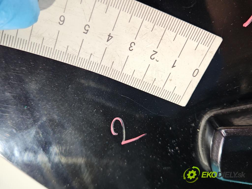 Opel Vectra C 2002-2008 2.2 dti (Y22DTR) 125 hp manual 92 kW 2172 cm3 5- dveře zadní pravé  (Klika dveří ostatní)