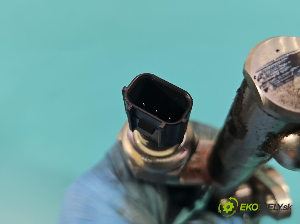 Honda HR-V II 2013-2021 1.5 16V 131 HP manual 96 kW 1498 cm3 5- lišta vstrekovacia 5R10004-189625 (Vstrekovacia lišta)