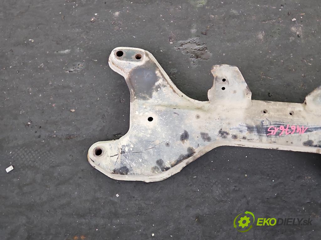 Nissan Almera N15 1995-2000 1.4 16V 87 HP manual 64 kW 1392 cm3 4- výstuha motora