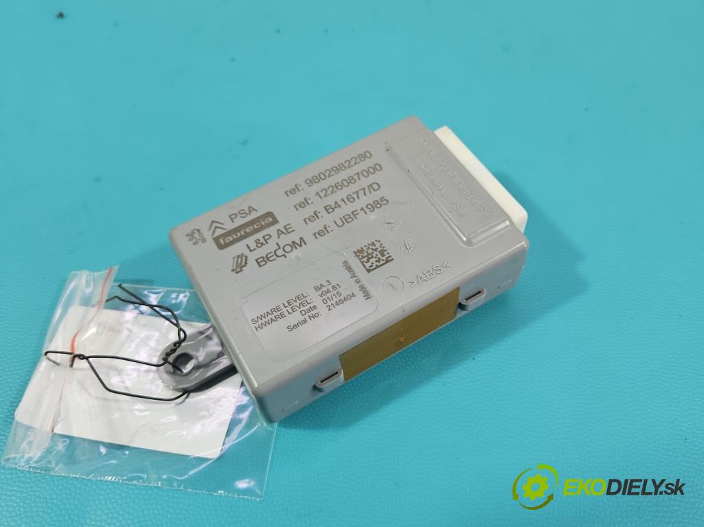 Citroen C4 Grand Picasso II 2013-2022 2.0 hdi 150 HP automatic 110 kW 1997 cm3 5- riadiaca jednotka ostatné 9802982280