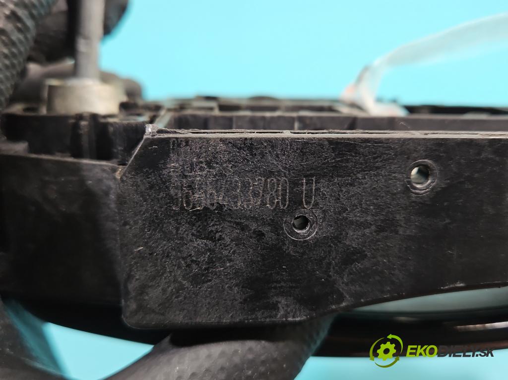 Citroen C4 Grand Picasso II 2013-2022 2.0 hdi 150 HP automatic 110 kW 1997 cm3 5- rukoväť predné ľavé mimo: 9686433780 (Kľučka dverí vonkajšia predná ľavá)