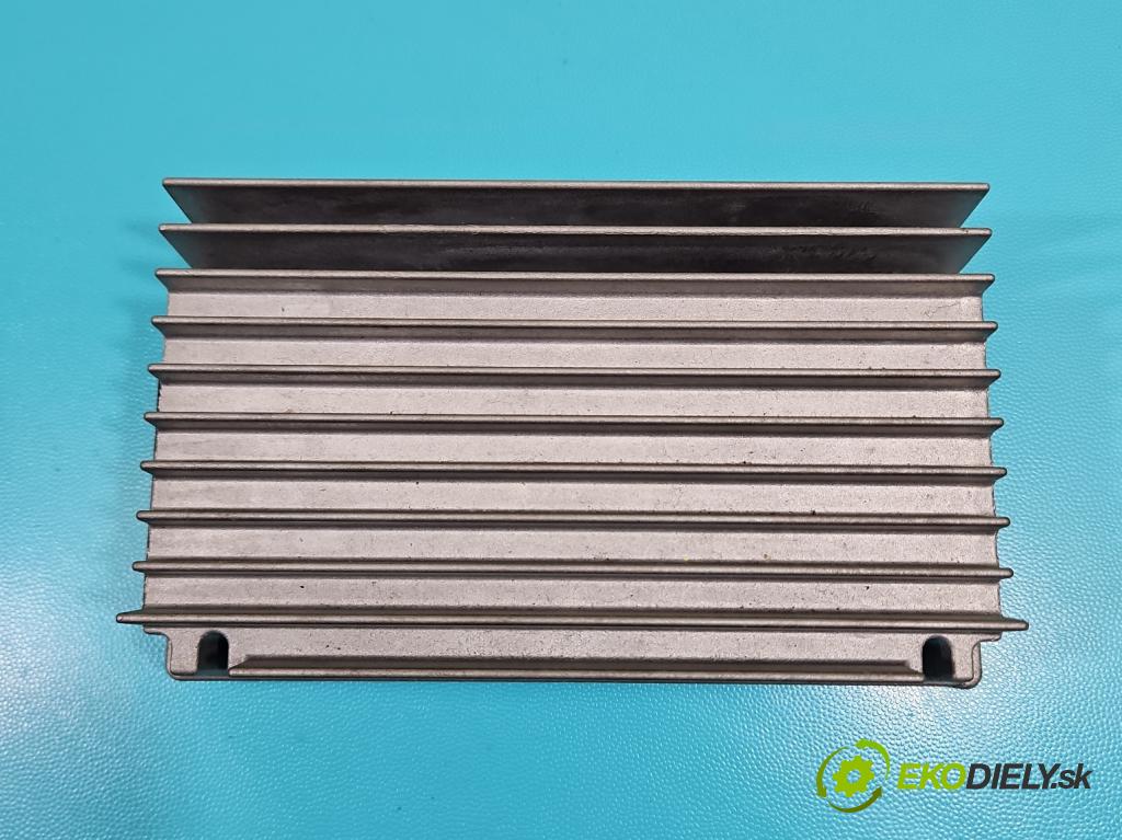 Bmw 3 E90 2005-2013 2.0d 184hp automatic 135 kW 1995 cm3 5- Zesilovač: 9246185 (Zosilňovač)