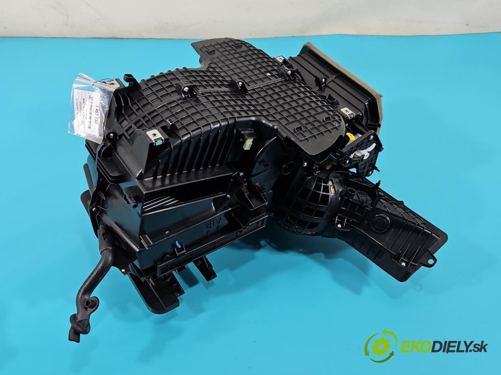 Renault Twingo III 2014-2024 0.0 82 HP automatic 60 kW  5- radiator 272708103R (Radiátor kúrenia)