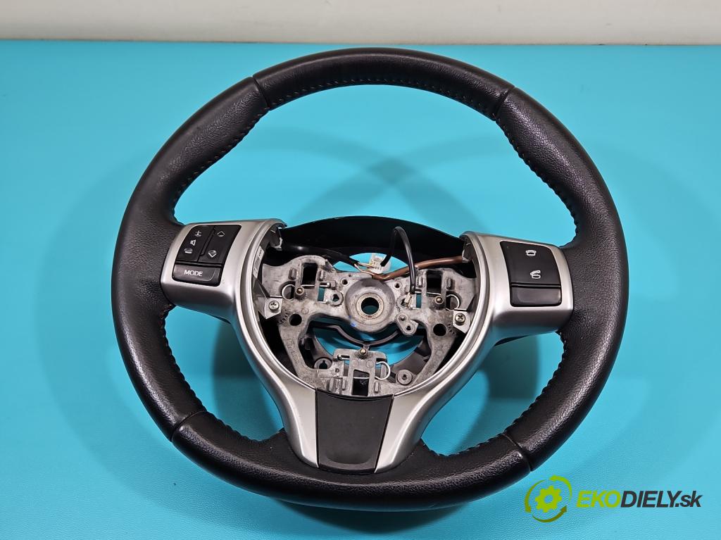 Toyota Yaris III 2011-2020 1.4 D4D 90 HP manual 66 kW 1364 cm3 5- volant  (Volant)