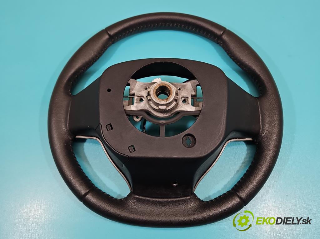 Toyota Yaris III 2011-2020 1.4 D4D 90 HP manual 66 kW 1364 cm3 5- volant  (Volant)