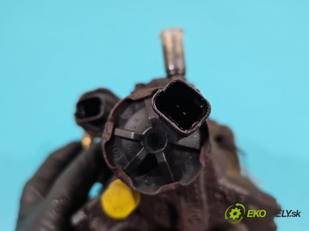 Ford Transit connect 1.8 tdci 110 HP manual 81 kW 1753 cm3 5- čerpadlo vstrekovacia 4M5Q9B395AE (Vstrekovacie čerpadlo)