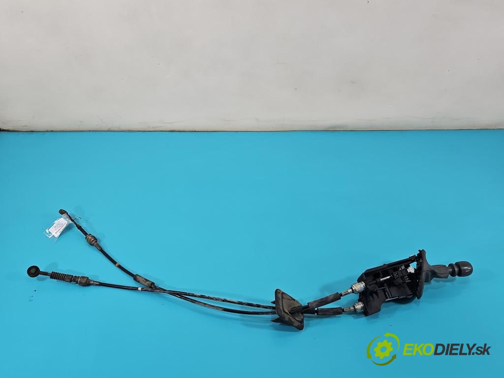 Fiat Panda II 2003-2012 1.1 54 HP manual 40 kW 1108 cm3 5- Páka: Změny: stupeň,rýchlosť  (Rýchlostná páka (kulisa))