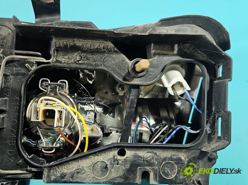 Fiat Panda II 2003-2012 1.1 54 HP manual 40 kW 1108 cm3 5- Reflektor: pravý  (Svetlo predné pravé)