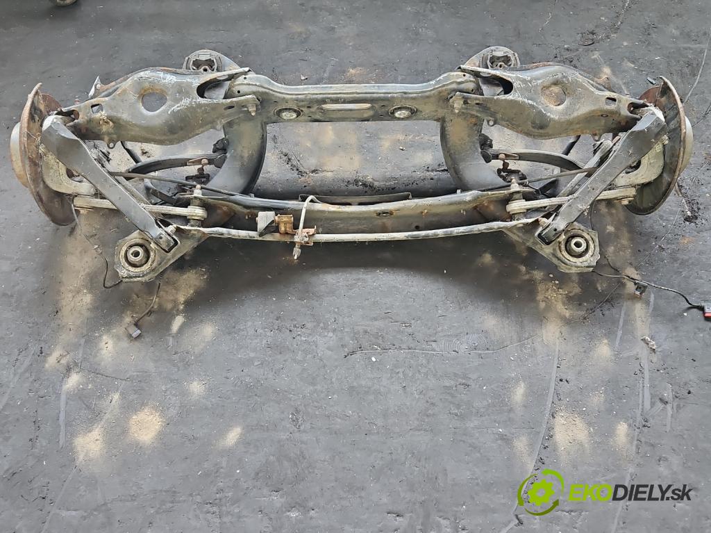 Mercedes E W212 2009-2016 2.2 cdi (651924) 136 HP automatic 100 kW 2143 cm3 5- zadna výstuha 2123503510 (Výstuha zadná)