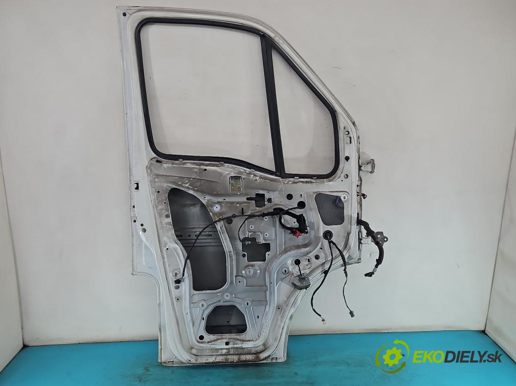 Opel Movano II 2003-2010 2.5 tdci 120 hp manual 88 kW 2464 cm3 5- dveře přední levé  (Klika dveří ostatní)