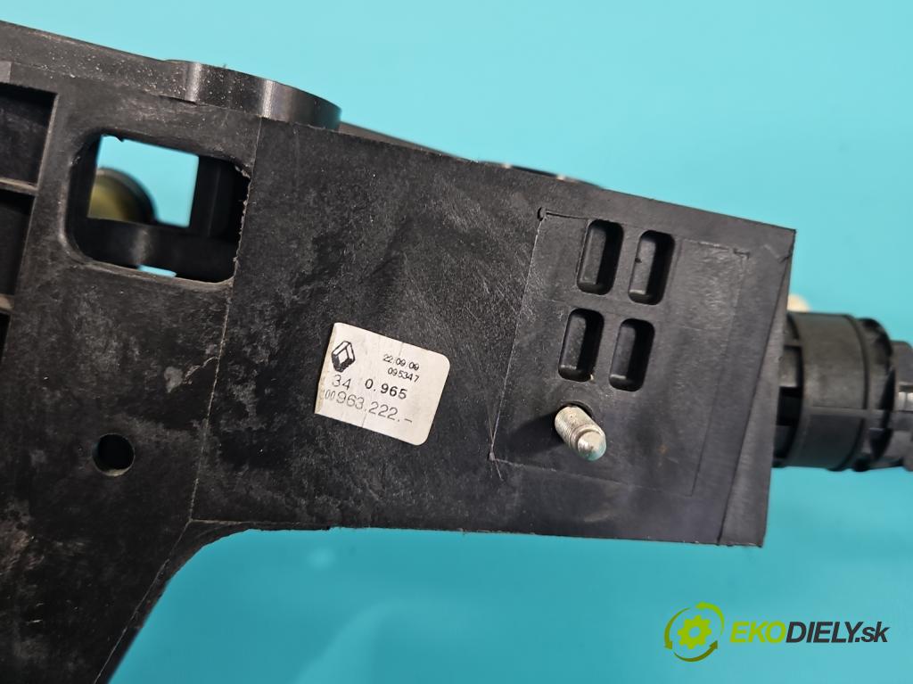 Renault Kangoo II 2008- 1.5 dci 68 HP manual 50 kW 1461 cm3 5- Páka: Změny: stupeň,rýchlosť 8200963222 (Rýchlostná páka (kulisa))