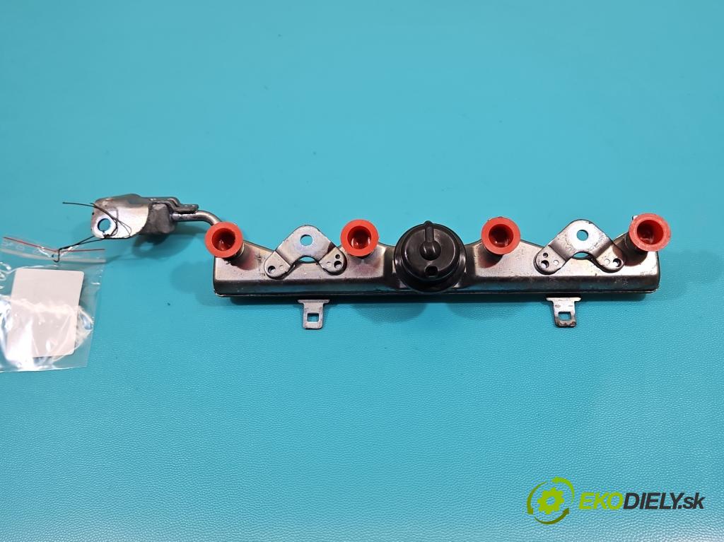 Honda Jazz III 2008-2014 1.3 16V 88 HP automatic 65 kW 1339 cm3 5- lišta vstrekovacia  (Vstrekovacia lišta)