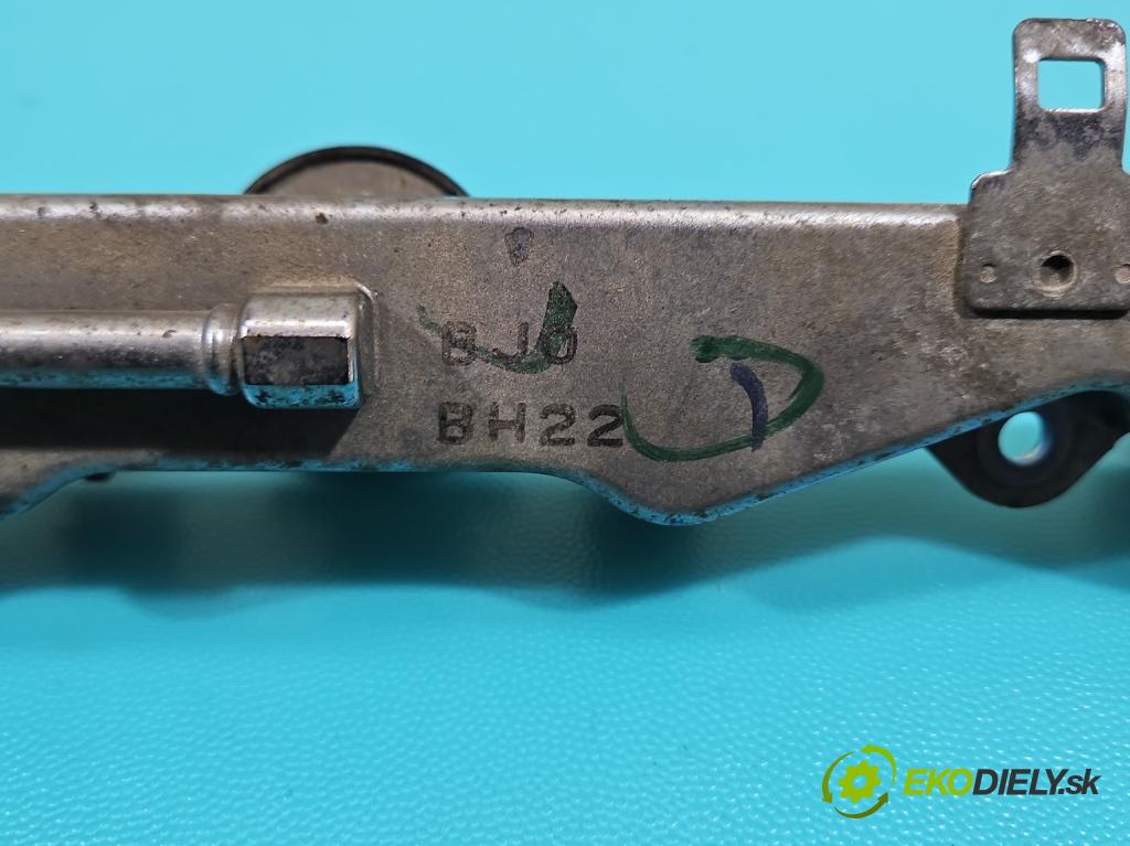 Honda Jazz III 2008-2014 1.3 16V 88 HP automatic 65 kW 1339 cm3 5- lišta vstrekovacia  (Vstrekovacia lišta)