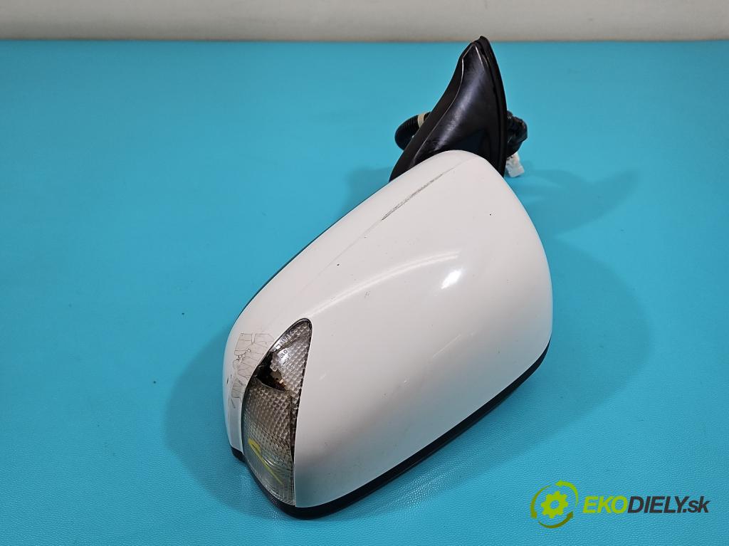 Honda Jazz III 2008-2014 1.3 16V 88 hp automatic 65 kW 1339 cm3 5- zpětné zrcátko levé (Klika dveří ostatní)