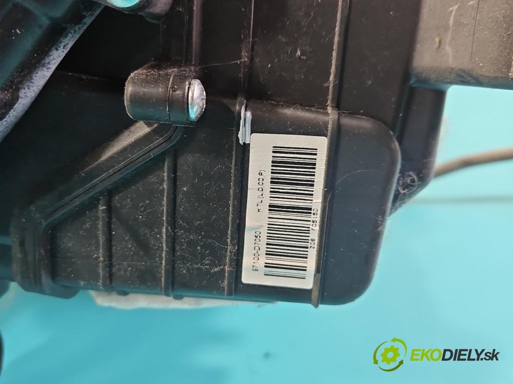 Hyundai Tucson III 2015-2020 1.7 crdi 141 hp automatic 104 kW 1685 cm3 5- radiátor 97100-D7050 (Radiátory topení)