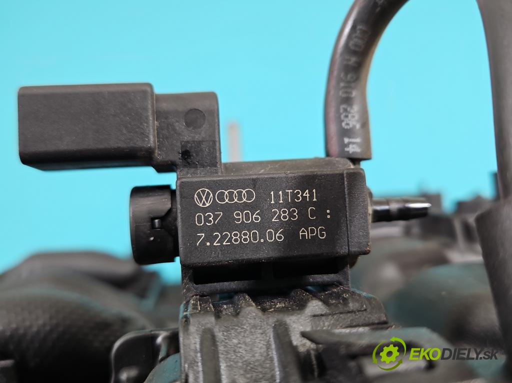 Audi A5 8T 2007-2016 2.0 TFSI 211KM manual 155 kW 1984 cm3 5- zvod nasávací 06133185BH (Sacie potrubie)