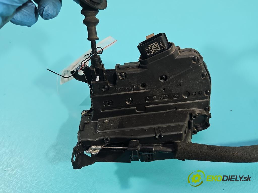 Renault Clio IV 2012-2020 1,2.0 16V 73 hp manual 54 kW 1149 cm3 5- zámek zadní levý 825016604R