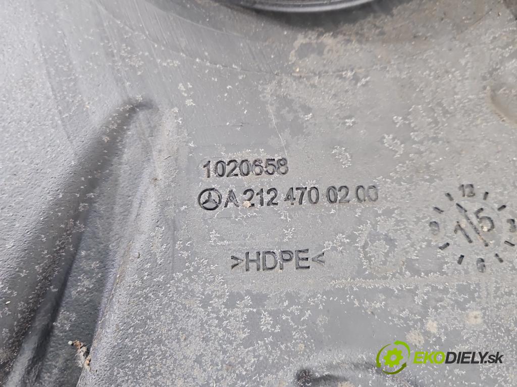 Mercedes E W212 2009-2016 2,2.0 cdi (651924) 136 HP automatic 100 kW 2143 cm3 5- Nádrž: AdBlue: A2124700200