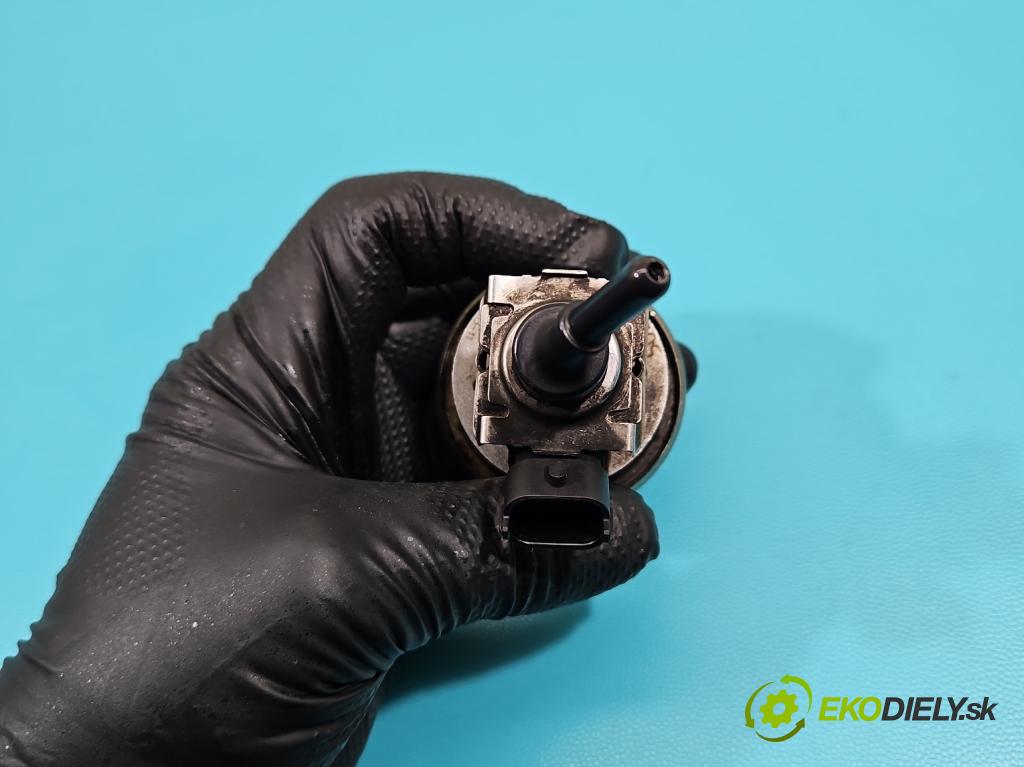 Mercedes E W212 2009-2016 2,2.0 cdi (651924) 136 HP automatic 100 kW 2143 cm3 5- vstrek A0004900713 (Vstrekovač paliva)