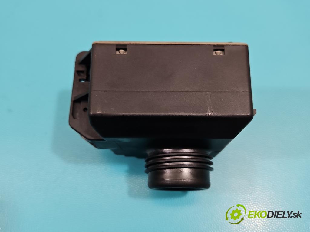 Mercedes E W212 2009-2016 2,2.0 cdi (651924) 136 HP automatic 100 kW 2143 cm3 5- Spínačka A2189054701 (Spínacia skrinka)