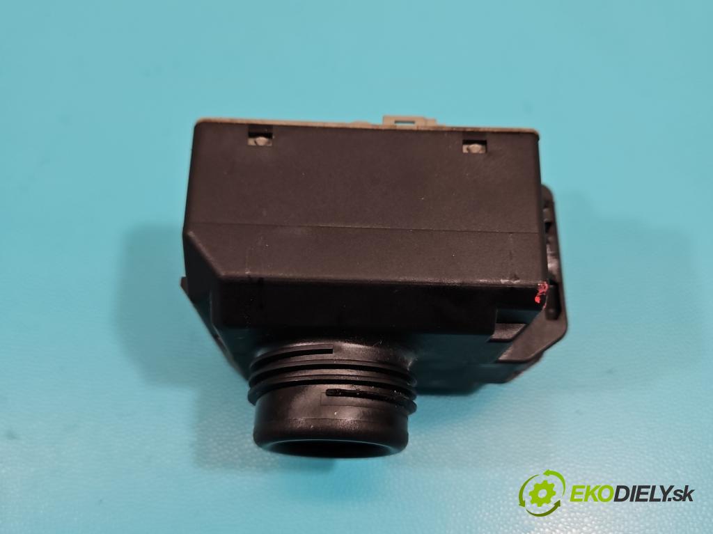 Mercedes E W212 2009-2016 2,2.0 cdi (651924) 136 HP automatic 100 kW 2143 cm3 5- Spínačka A2189054701 (Spínacia skrinka)