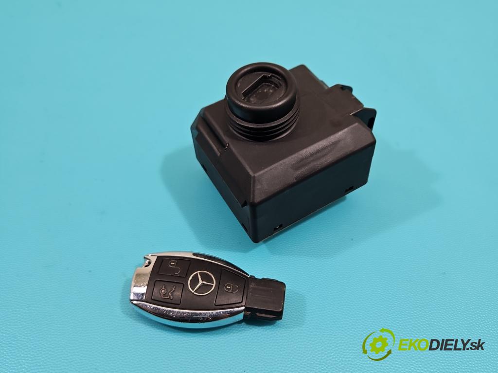 Mercedes E W212 2009-2016 2,2.0 cdi (651924) 136 HP automatic 100 kW 2143 cm3 5- Spínačka A2189054701 (Spínacia skrinka)