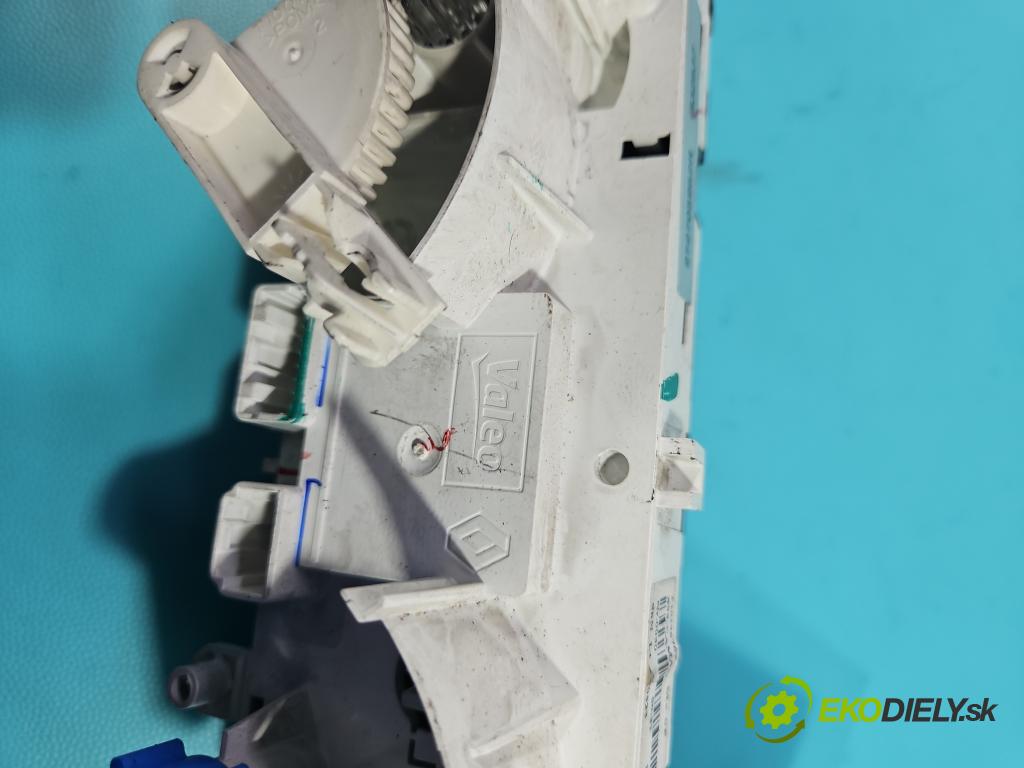 Renault Clio IV 2012-2020 1,2.0 16V 73 HP manual 54 kW 1149 cm3 5- panel kúrenia 272705952R