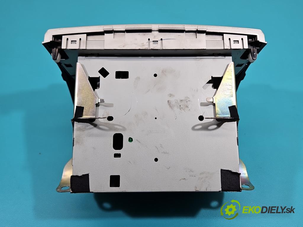 Toyota Corolla Verso II 2004-2009 2.0 D4D 116 HP manual 85 kW 1995 cm3 5- Radio originál 86120-0F010