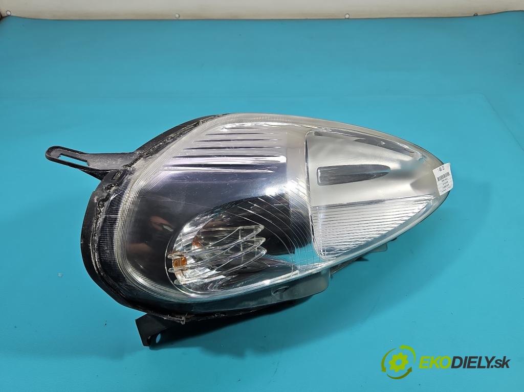 Fiat Punto Grande 1.4 8V 77 HP manual 57 kW 1368 cm3 5- Reflektor: pravý  (Svetlo predné pravé)