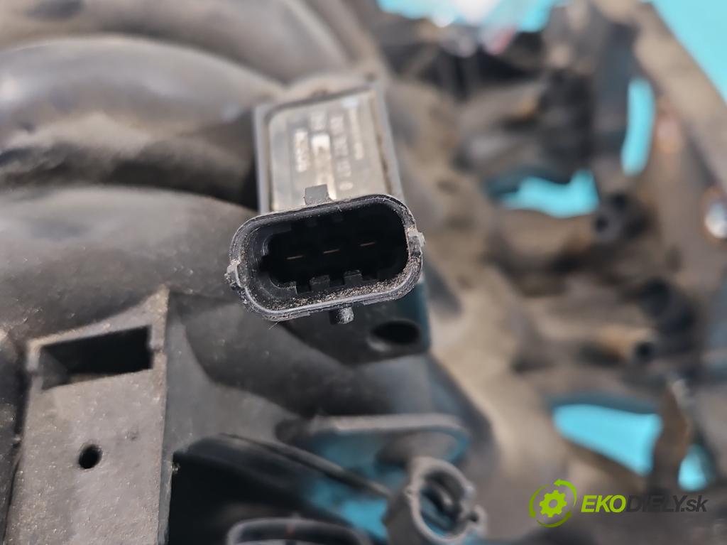 Fiat Punto Grande 1.4 8V 77 HP manual 57 kW 1368 cm3 5- zvod nasávací 0201230052 (Sacie potrubie)