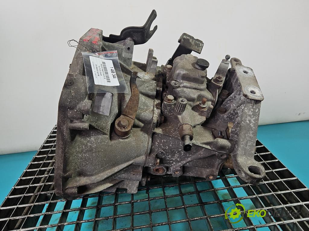 Fiat Punto Grande 1.4 8V 77 HP manual 57 kW 1368 cm3 5- prevodovka stupeň,rýchlosť manual