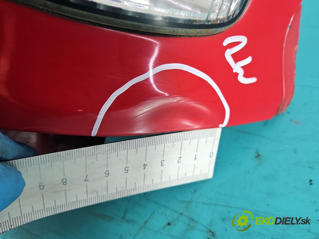 Toyota Corolla E11 1997-2002 1.4 vvti 97KM manual 71 kW 1398 cm3 3- blatnik přední pravý  (Klika dveří ostatní)