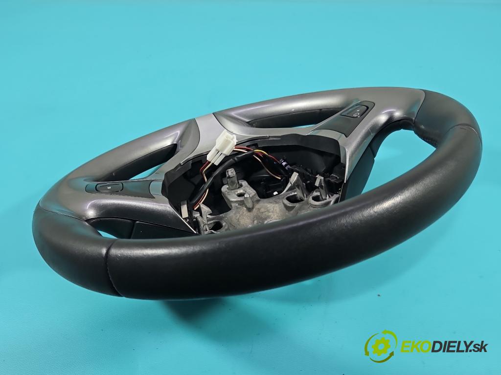 Renault Clio IV 2012-2020 1,2.0 16V 73 HP manual 54 kW 1149 cm3 5- volant 484004466R (Volant)