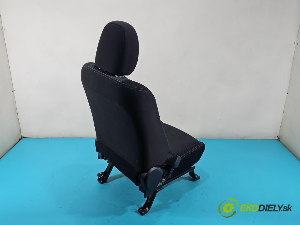 Mitsubishi Outlander III 2012-2022 2.0 16V 150 HP manual 110 kW 1998 cm3 5- Sedačka ľavý  (Sedadlo)