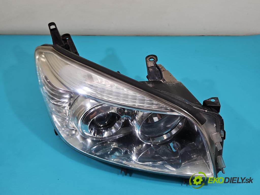 Toyota Rav4 III 2005-2012 2.0 vvti 152KM manual 112 kW 1998 cm3 5- Reflektor: pravý  (Svetlo predné pravé)